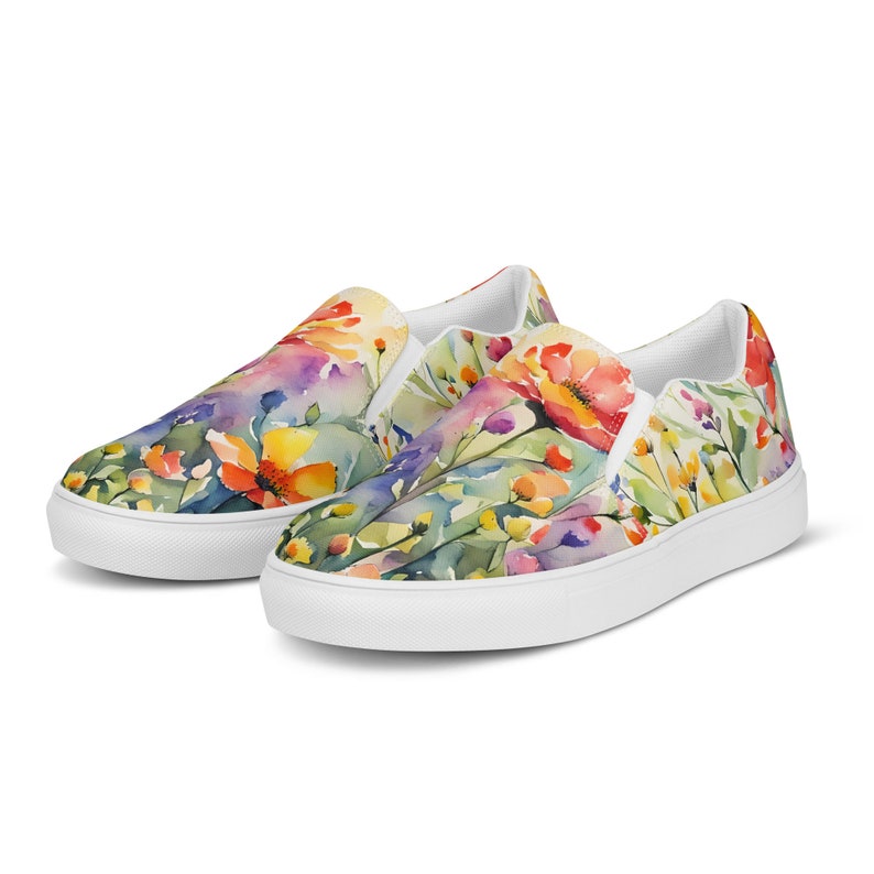 Cottagecore Wildflowers Women’s Slip-on Canvas Shoes