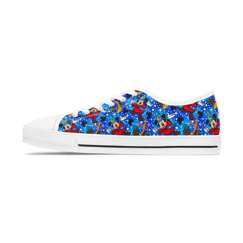 Women's Low Top Sneaker Fantasia Sneakers
