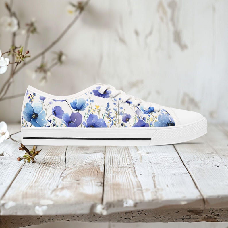 Colorful Women's Low Top Sneaker