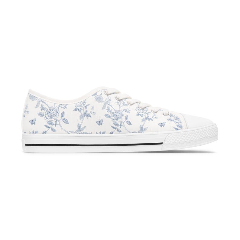 Colorful Women's Low Top Sneaker Blue Toile Floral Travel Sneakers