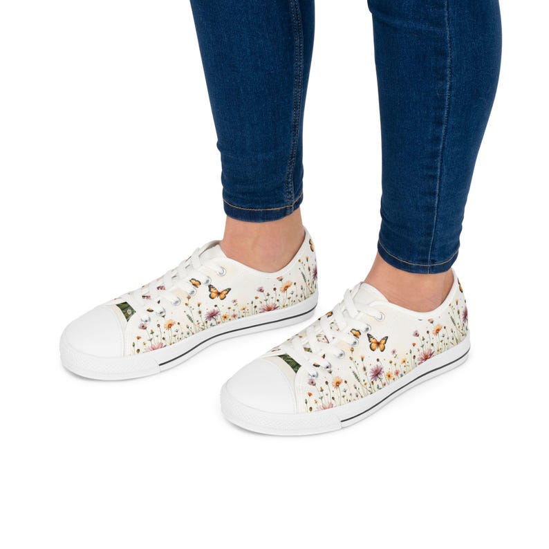 Women's Low Top Sneaker Floral Butterfly Sneakers