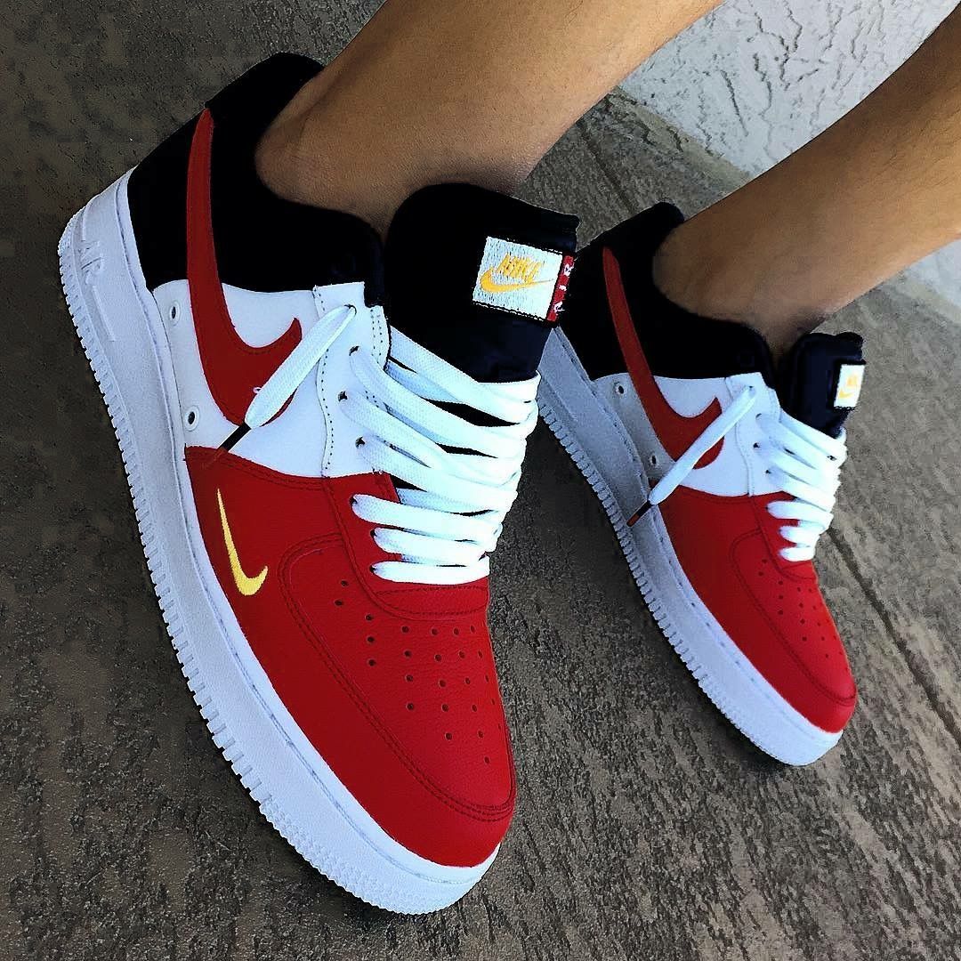 Special White Red Hand Painted Shoes AF1209