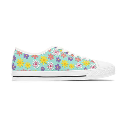 Women's Low Top Sneaker Floral Daisies Sneakers