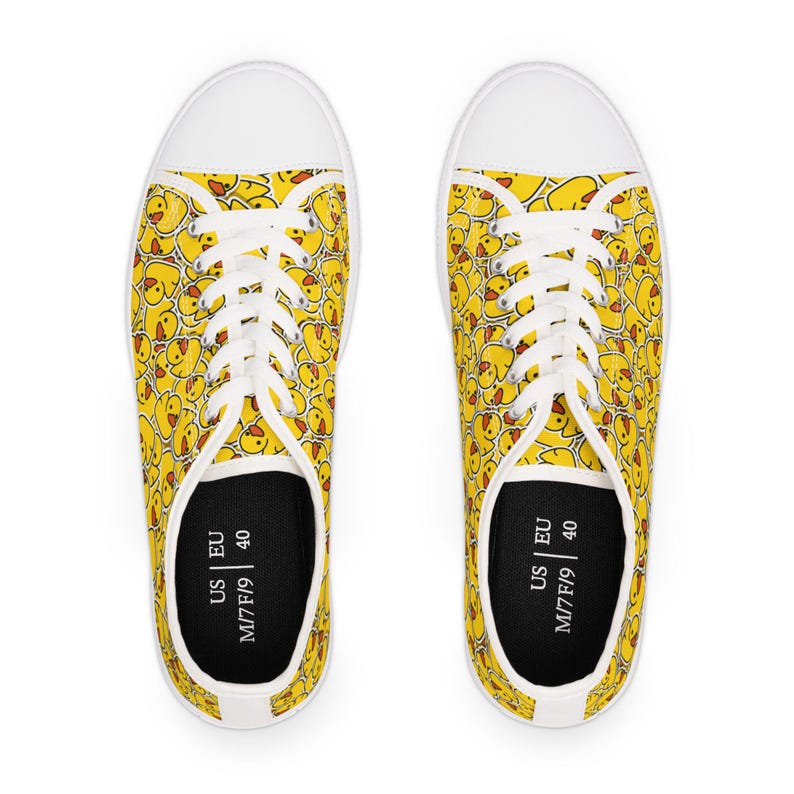 Colorful Women's Low Top Sneaker Quack Attack Sneaker