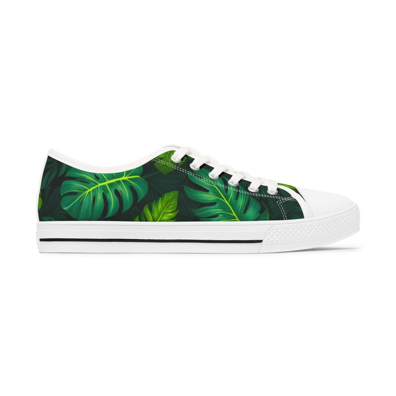 Colorful Women's Low Top Sneaker Tropical Leaf Sneaker