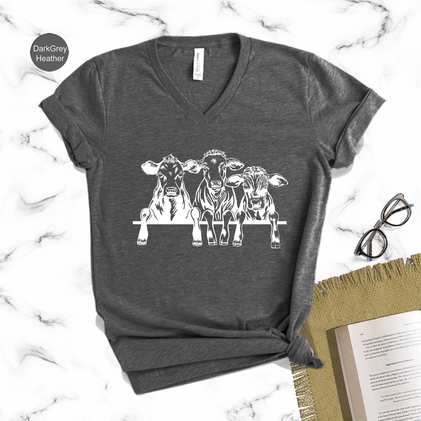 T-SHIRT - Cow Lover Unisex Shirt, Animal Shirt